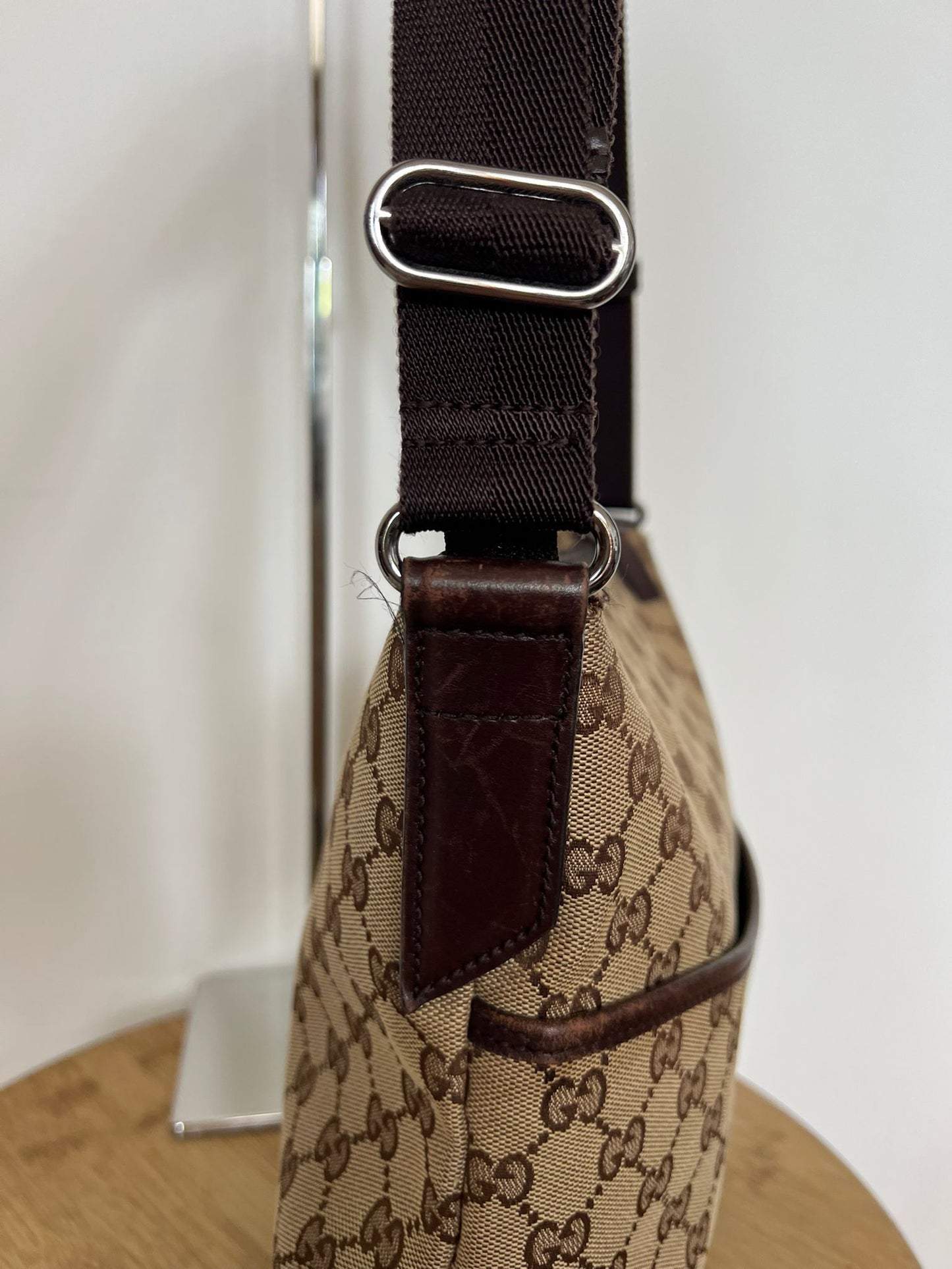 GUCCI CROSS BODY BAG