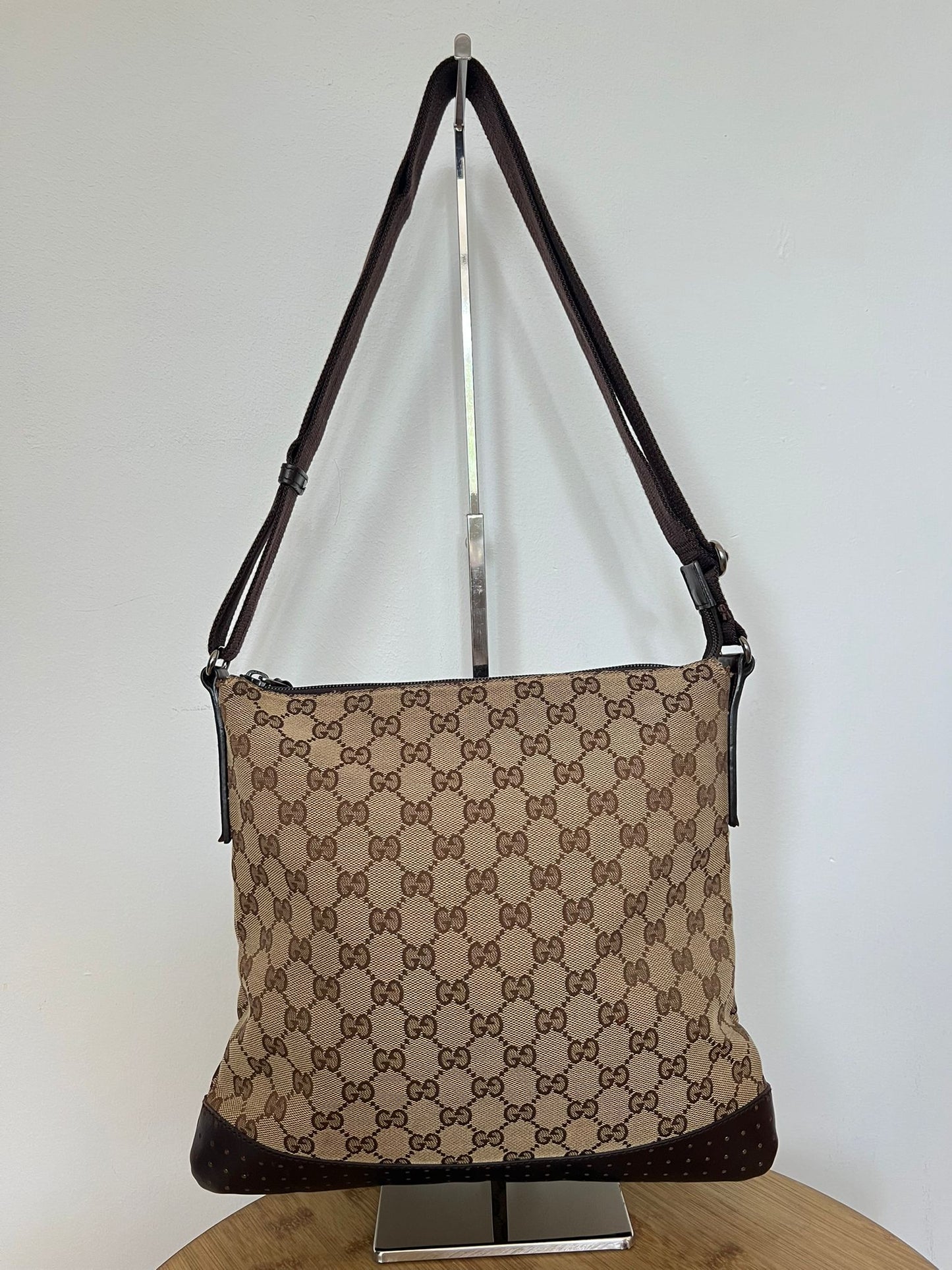 GUCCI CROSS BODY BAG