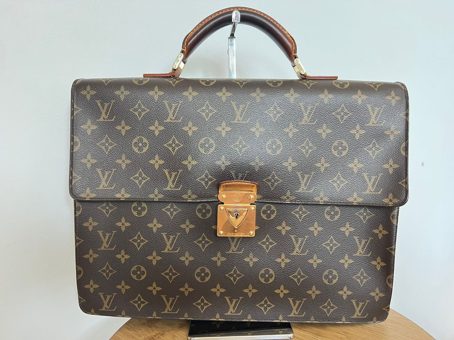 LOUIS VUITTON LAPTOP BAG