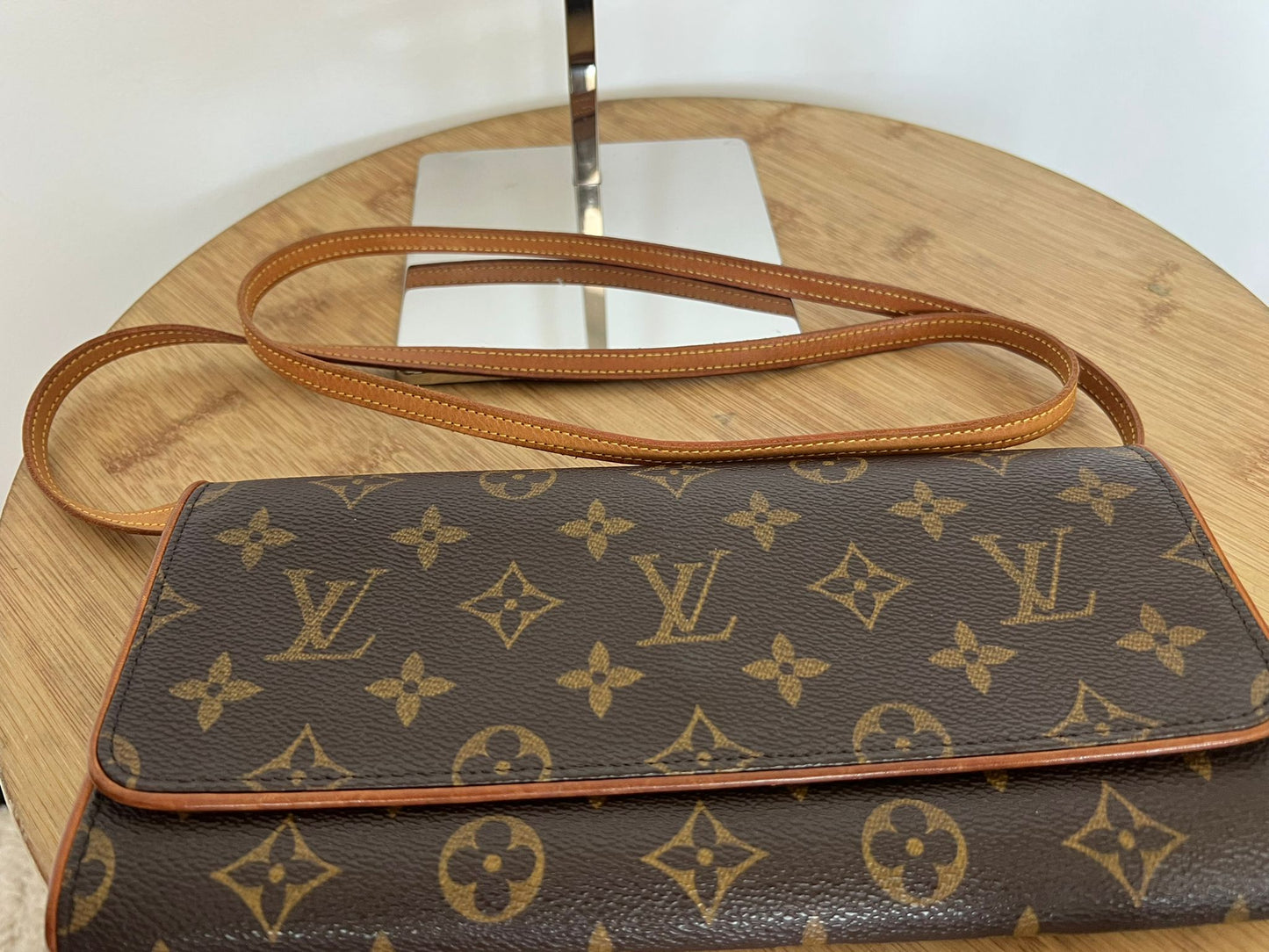LOUIS VUITTON TWIN POCHETTE