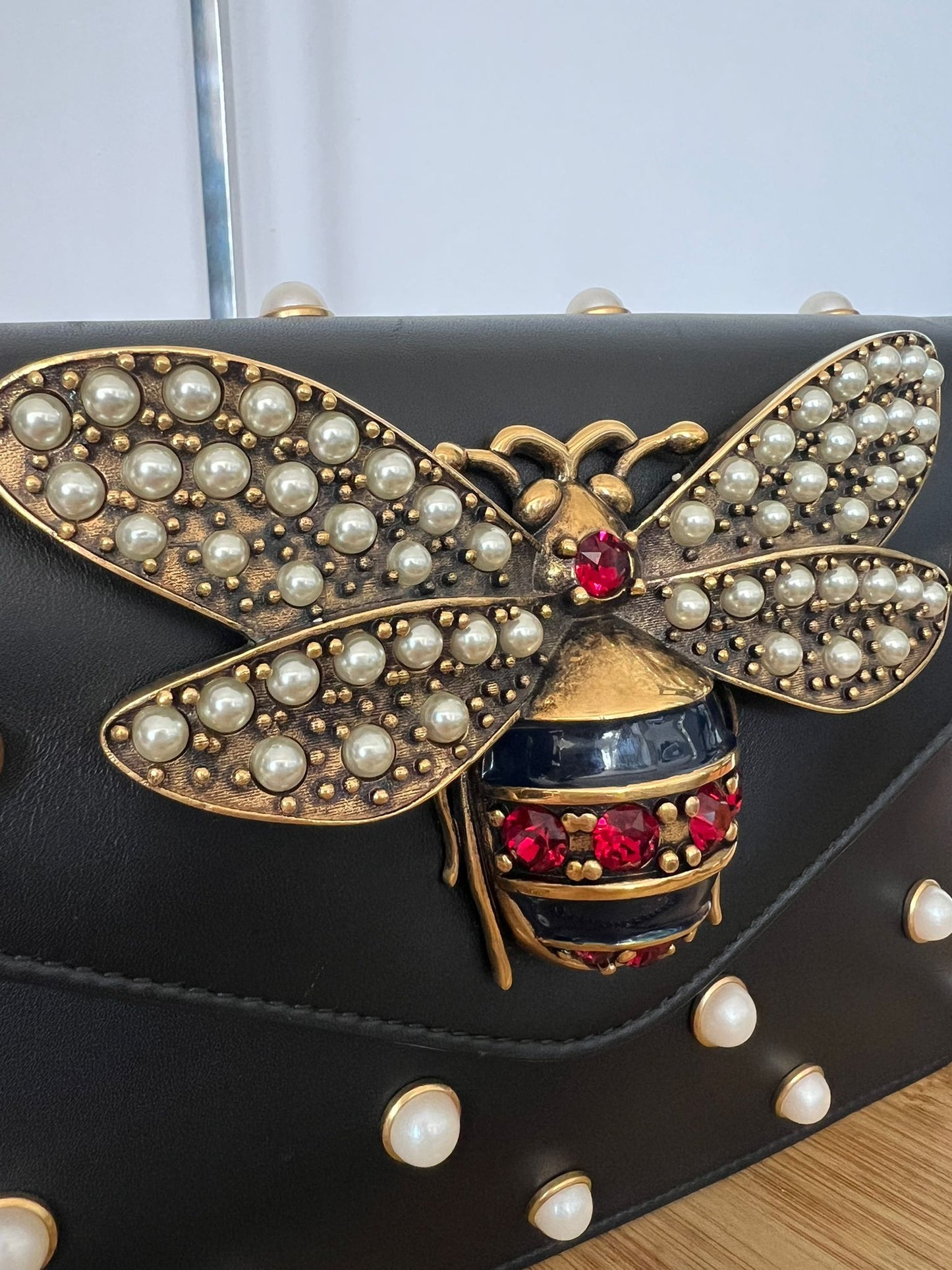 GUCCI BEE HANDBAG