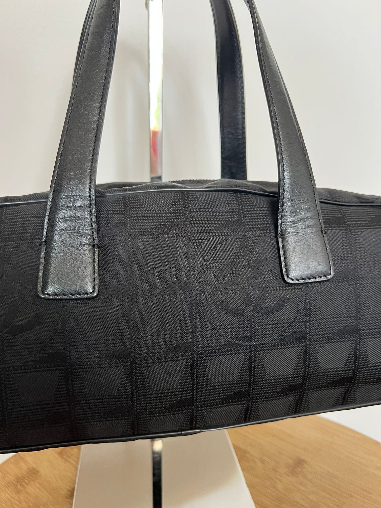 CHANEL TRAVELINE BLACK