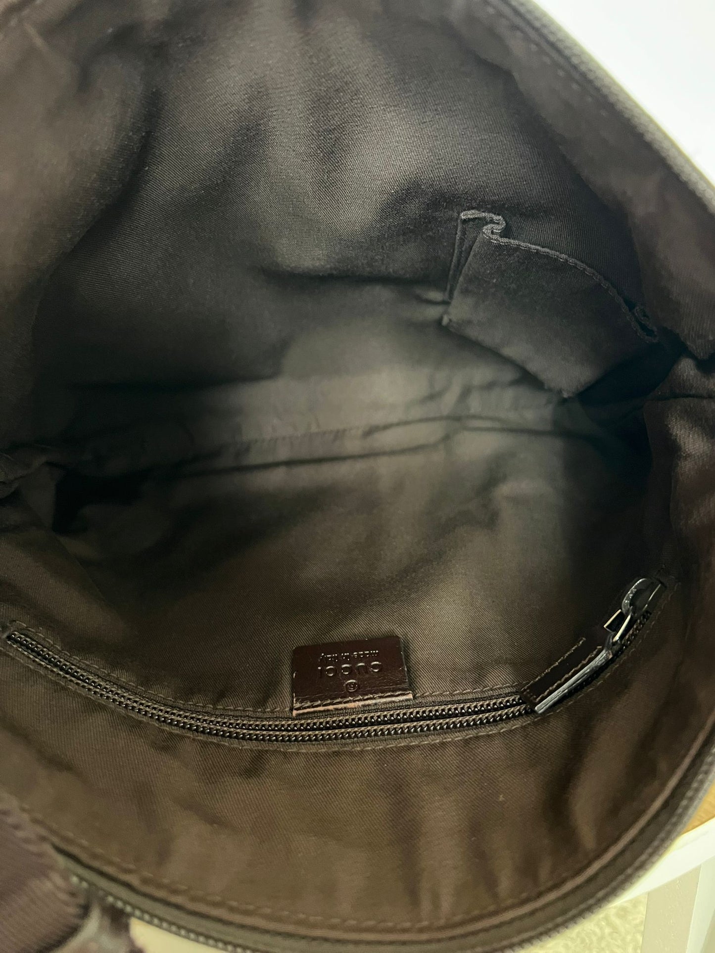 GUCCI CROSS BODY BAG