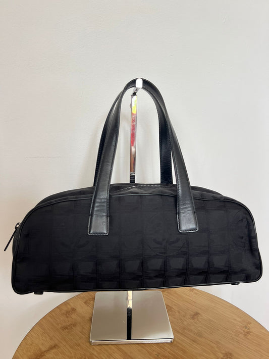 CHANEL TRAVELINE BLACK