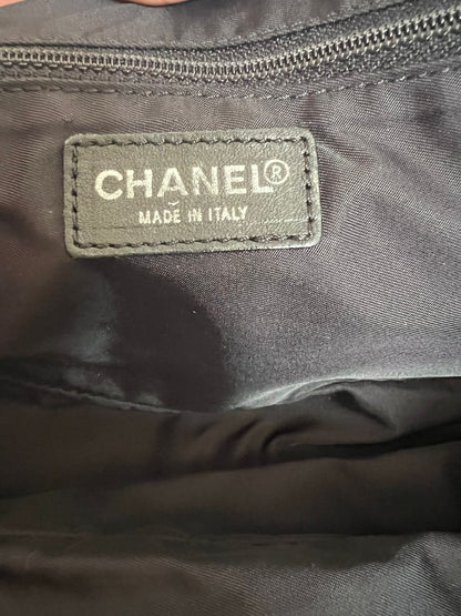CHANEL TRAVELINE BLACK