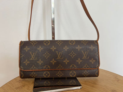 LOUIS VUITTON TWIN POCHETTE