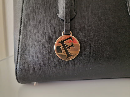 FURLA GENUINE LEATHER HANDBAG ( MADE IN ITALY 100% ORIGINAL)