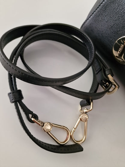 FURLA GENUINE LEATHER HANDBAG ( MADE IN ITALY 100% ORIGINAL)