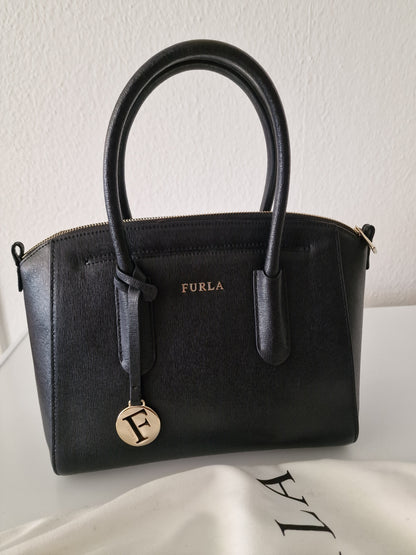 FURLA GENUINE LEATHER HANDBAG ( MADE IN ITALY 100% ORIGINAL)